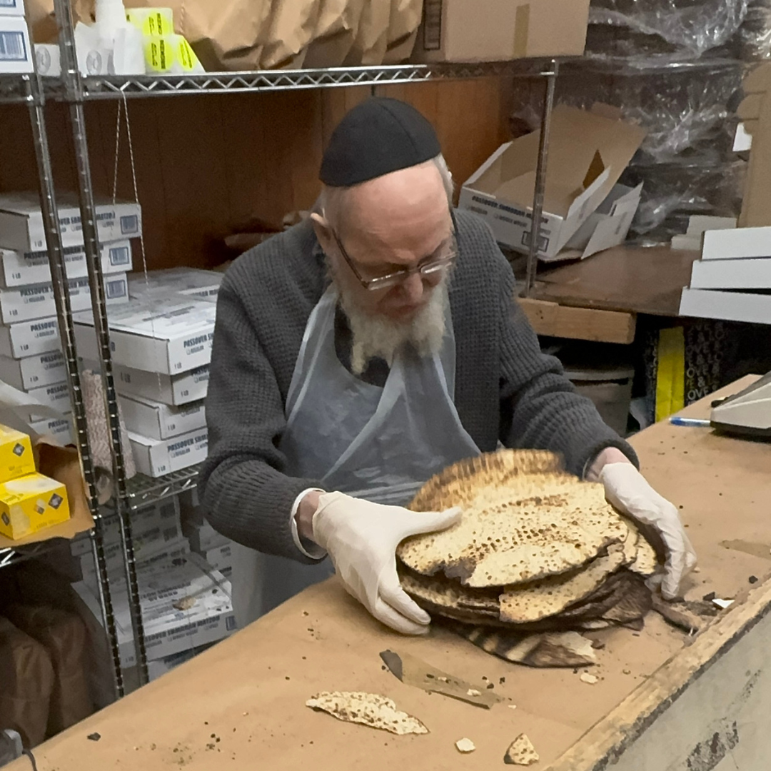 Matzah Shemurah - Lubavitch
