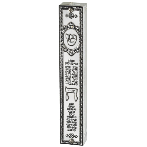Case para mezuzah, contra ayin hara