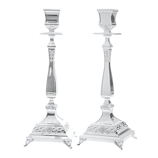 Candelabros plateados elegante