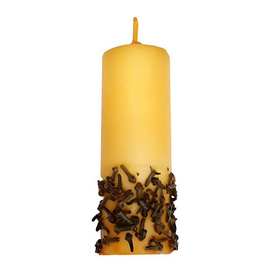 Vela para havdala con clavos