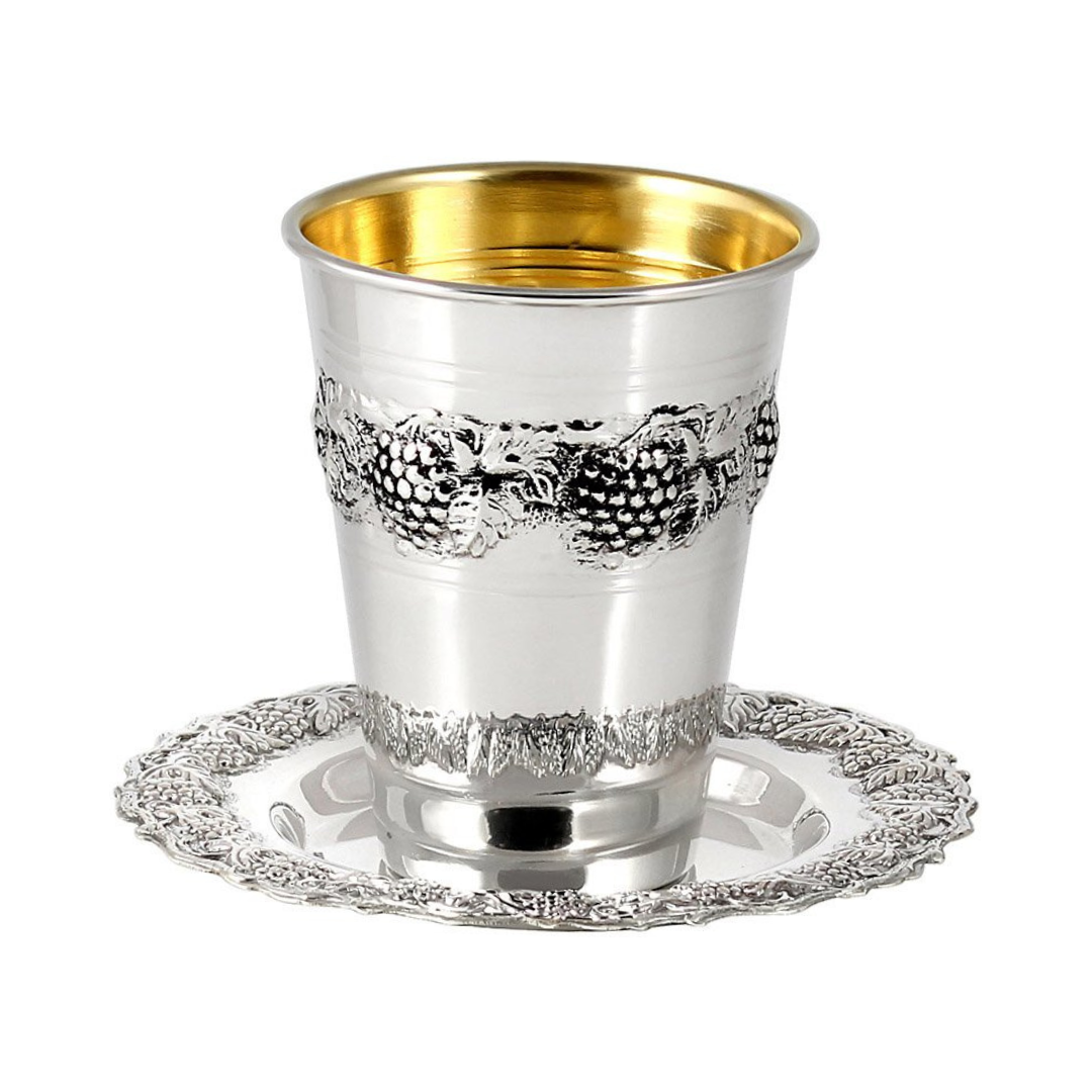 Copa kidush en plata " Abundancia "